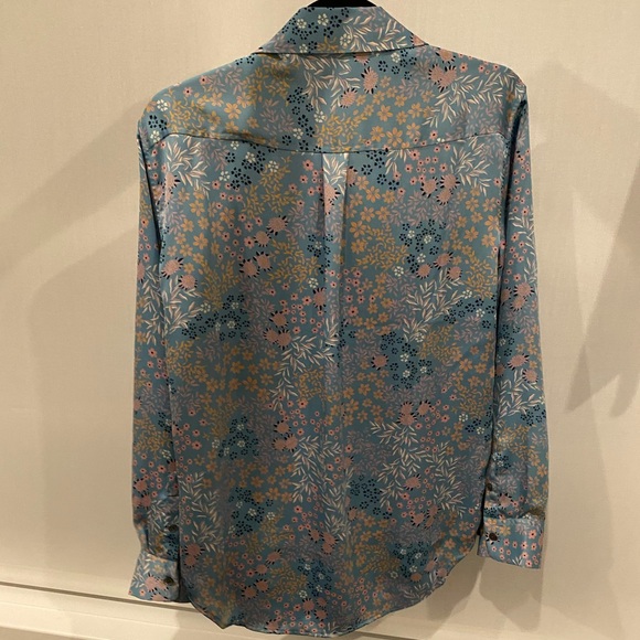 Beautiful Equipment Silk Shirt Sz M - Picture 4 of 4